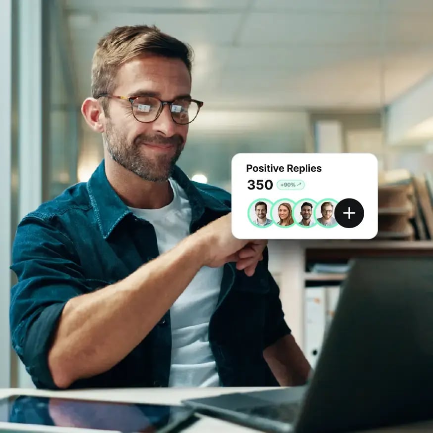 Hiring manager reviewing candidate response rate