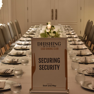 Dhishing table setting Dhishing table setting