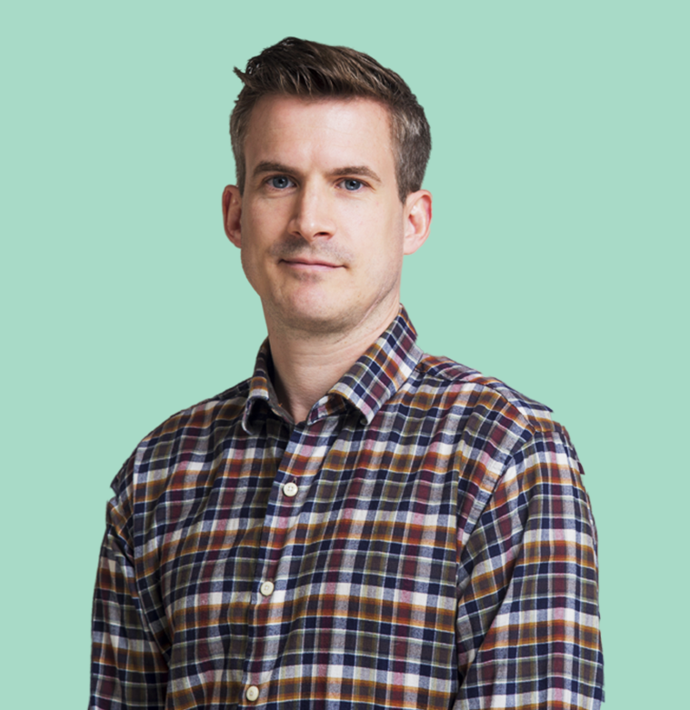 Stuart Thomas green background